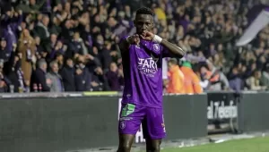 عروض من إنجلترا وبلجيكا للانضمام للصحفي على طاولة الاتحاد – سبورت 360