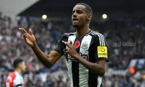 عقوبات محتملة على الهلال بسبب صفقة إيزاك وإعلامي يكشف التفاصيل المهمة