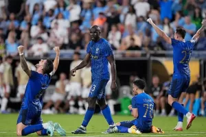 ما الذي ينيوزظر الهلال بعد قرار الانسحاب من بطولة السوبر السعودي؟