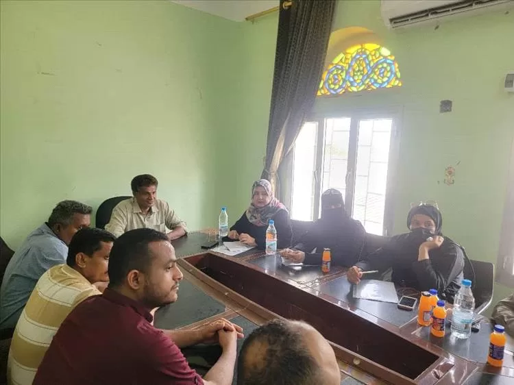 مدير عام الصحة بالحديدة يبحث مع مدير عام الصحة الإنجابية بوزارة الصحة الأوضاع الصحية في المحافظة