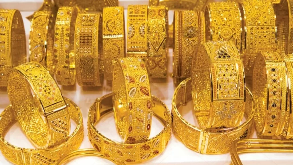 "مفاجأة في الأسواق".. سعر جرام الذهب عيار 21 سعر الذهب اليوم يشعل توقعات التجار