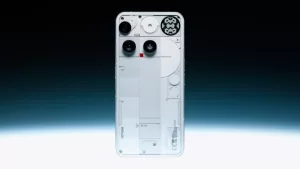 ناثينغ تطلق أغلى هاتف رائد لها حتى الآن، الهاتف (3)