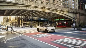 وايمو تبدأ اختبار سيارات الأجرة الروبوتية في فيلادلفيا ونيويورك