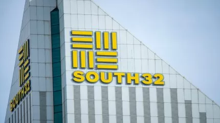 يواجه مصهر الألمنيوم في الجنوب 322 حالة من عدم اليقين