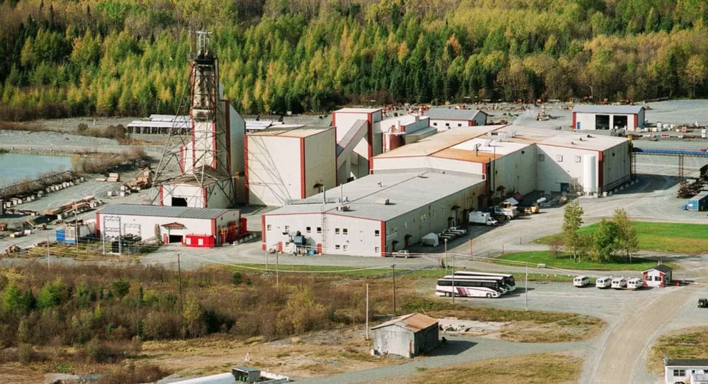 أبتكورت تستعد لمصنع سليبينغ جاينت لصب الذهب الأول منذ عام