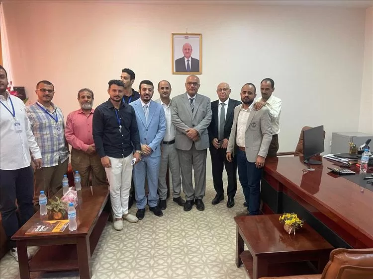 معالي الوزير الدكتور واعد باذيب يزور شركة تيليمن عقب تدشين خدمة “ستارلينك” في اليمن