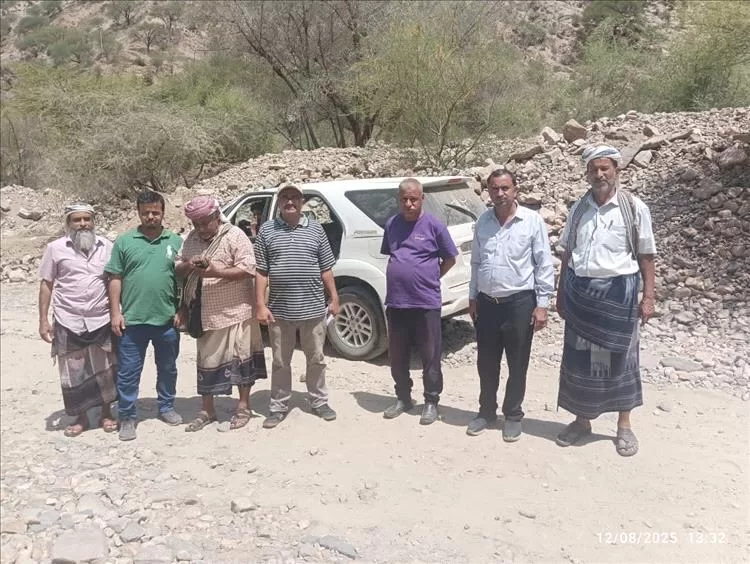 فريق وزاري يزور سرار يافع لتقييم أضرار التغير المناخي ووضع حلول بيئية عاجلة