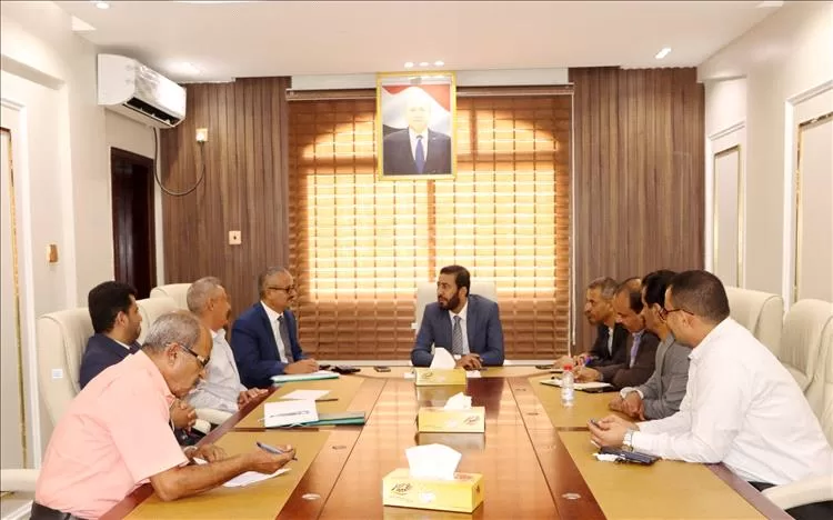 انعقاد أعمال اللجنة الحكومية المعنية بتمويل مشروع محطة كهرباء مصافي عدن