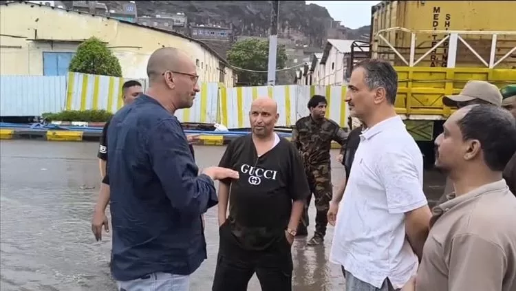 لملس وباخبيرة يتفقدان مديريات عدن المتأثرة بالمنخفض الجوي