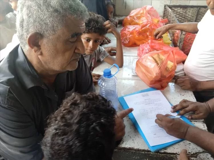 مكتب الصناعة في التواهي يطلق حملة رقابية لضبط الأسعار بالتنسيق مع اللجان المجتمعية