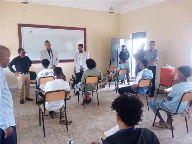 مكتب التعليم الفني بلحج يدشن بدء الامتحانات الوزارية للعام ٢٠٢٥م لطلاب المعاهد المهنية والتقنية