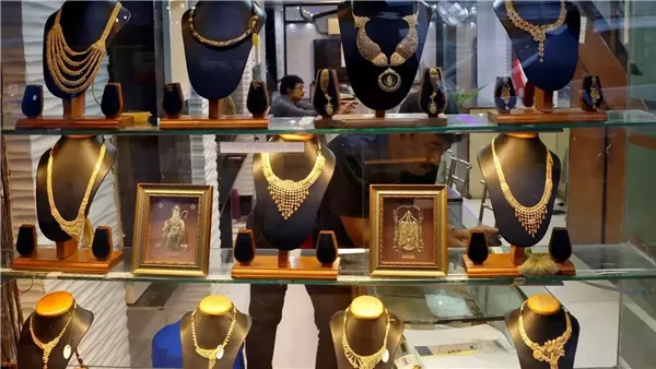 كم سعر الذهب عياري 18 و21 في الأسواق المحلية اليوم 29 أغسطس 2025؟