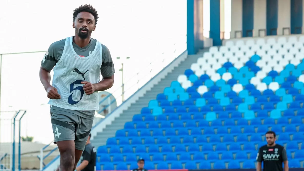 "أهلا بالمحارب".. نيوم يعلن تعاقده مع صفقة محلية شابة من الهلال