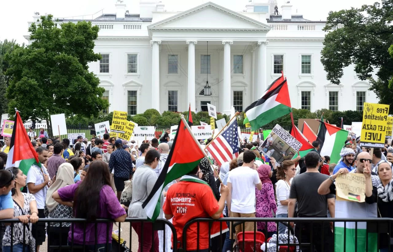 واشنطن تتراجع عن ربط تمويل الكوارث بعقوبات ضد إسرائيل