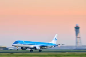 16 قاعدة ذهبية يعتمد عليها المسافرون التجاريون