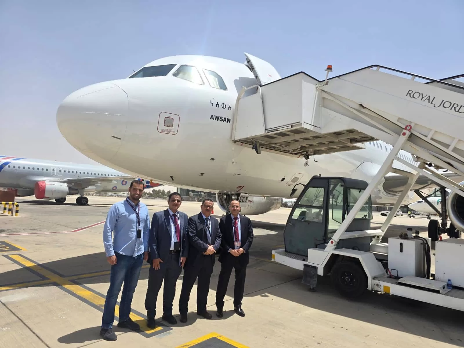 إدارة طيران اليمنية يعلن وصول الطائرة الجديدة​