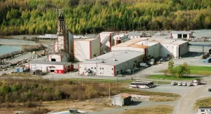 أبتكورت تستعد لمصنع “سليبينغ جاينت” لصب الذهب الأول منذ عام 2014