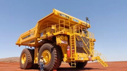 أستراليا اختبار للمعدات الآلية السطحية