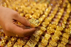 أسعار الذهب اليوم الأربعاء بعد الارتفاع: عيار 21 مع المصنعية في محلات الصاغة | المصري اليوم