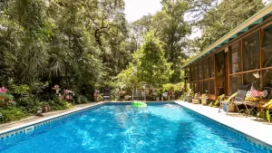 أفضل 10 أماكن للإقامة عبر Airbnb في تالاهاسي لقضاء عطلة نهاية أسبوع مثالية في مدينة الكلية