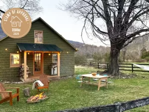 أفضل مكان لي في Airbnb في كروزيت، فيرجينيا، في مزرعة على مساحة 400 فدان في جبال بلو ريدج