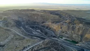 أوزبيك جولد مينر يتقدم للعين بقيمة 20 مليار دولار في الإدراج المزدوج