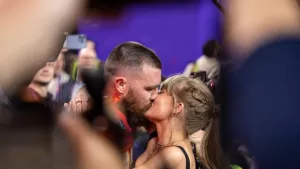 أين ستقضي تايلور سويفت وترافيس كيلسي شهر العسل؟