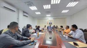 إجتماع في عدن يسلط الضوء على أهمية تخفيض أسعار الوجبات في المطاعم