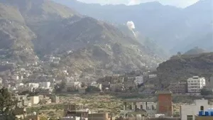 اخبار المناطق – تعز: إصابة شاب وطفل نتيجة إطلاق نار من قناص حوثي