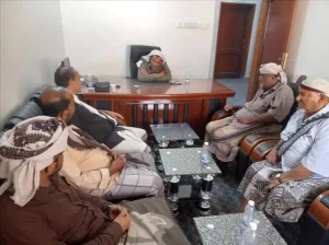 اخبار المناطق – مدير عام أوقاف شبوة يجتمع مع سكان حي (611) بعتق للحفاظ على دور العبادة