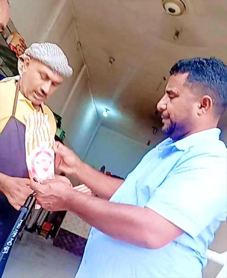 مكتب التجارة بالحصين يطلع على أسعار الشراء والبيع والنظافة الصحية في المطاعم ومسالخ الدجاج