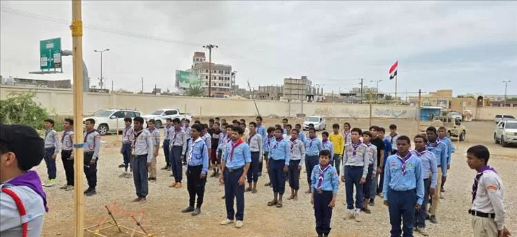 وزير الشباب والرياضة يشيد بأنشطة المخيم الصيفي الخامس بمأرب