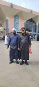 اخبار المناطق – وكيل مدرسة البنات في مخيم خرز يعود إلى الوطن بعد نجاح رحلته العلاجية