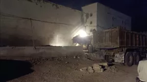 اخبار عدن – اقتحام غير قانوني لمبنى سينما بلقيس في كريتر بحماية قوات عسكرية وتدمير أجزاء منه