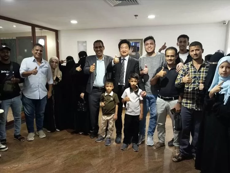 السفير الصيني يثمّن جهود كلية اللغات والترجمة بجامعة عدن ويعلن عن منح دراسية لطلاب برنامج اللغة الصينية