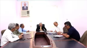 اخبار عدن – الوصابي يستعرض مع لجنة المناقصات المشاريع التنموية الحالية والخطط المستقبلية