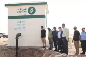 اخبار عدن – بن عفرار ومعاون يزوران مواقع إصلاح الخط القائدي للمياه المتضرر جراء الفيضانات