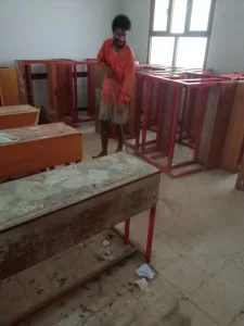 اخبار عدن – بناءً على توجيهات مدير عام مديرية التواهي.. انطلاق حملة نظافة واسعة في المدارس الحكومية في المديرية