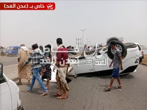 اخبار عدن – تصادم مروع على طريق الجسر في عدن (فيديو)