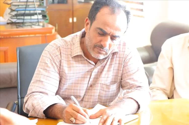 مدير عام خورمكسر يوجه بتنفيذ حملات رقابية على أسعار الأدوية تماشياً مع تعميم الهيئة العليا للأدوية