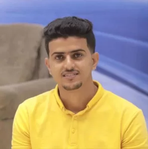 اخبار عدن – صحفي: استعادة مستقبل الطلاب يتطلب عودتهم إلى المدرسة وتوفير مستحقات المعلمين.