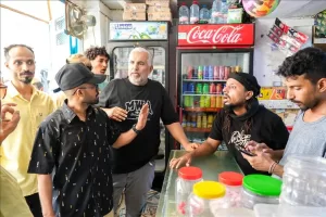 اخبار عدن – صيرة تَغلق 6 متاجر غير ملتزمة في إطار حملة مراقبة الأسعار بعدن