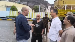 اخبار عدن – لملس وباخبيرة يزوران مديريات عدن المتضررة من الحالة الجوية.