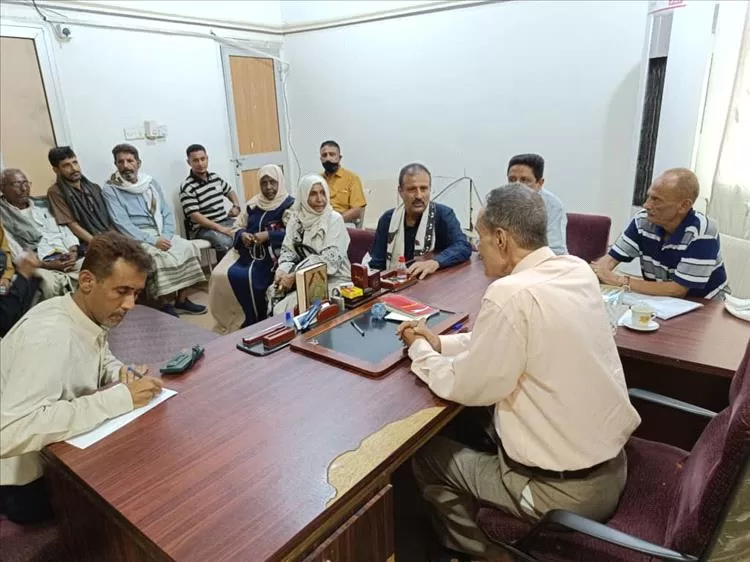 مدير عام مستشفى الأمراض النفسية والعصبية بعدن يلتقي نائب رئيس اللجان المجتمعية في مديرية الشيخ عثمان