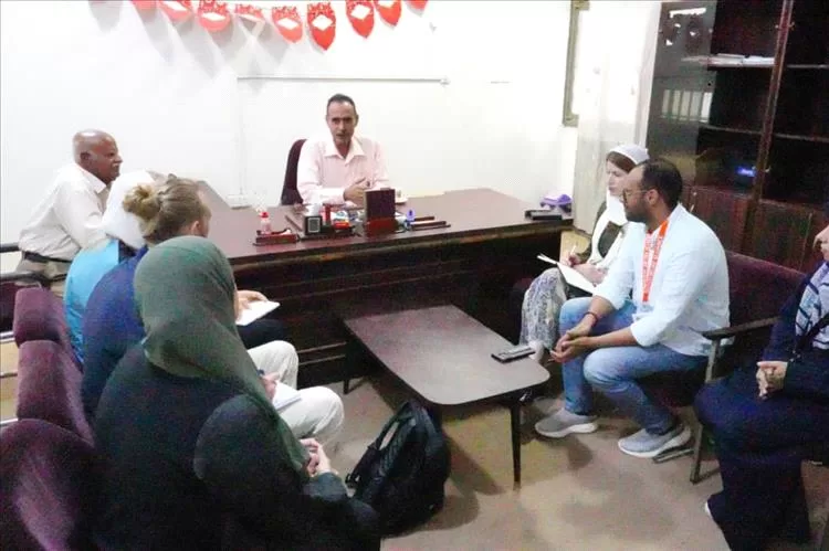 مدير عام مستشفى الأمراض النفسية والعصبية بعدن يلتقي مسؤول إدارة الصحة في الخارجية الهولندية والوفد المرافق له