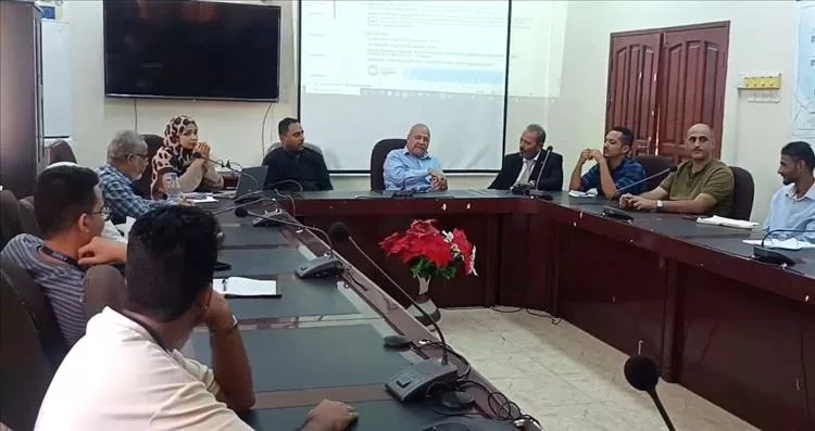 مديرا عام الصحة في عدن وأبين يرأسان اجتماعاً موسعاً لكتلة الصحة (هليث كلستر) للمنظمات الدولية والمحلية