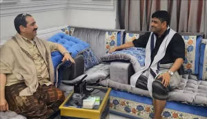 اخبار عدن – وزير الداخلية يجتمع مع قائد شرطة أبين ويثني على جهود مكافحة التهريب