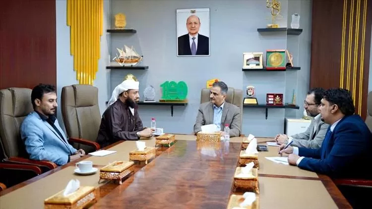 وزير الدولة محافظ عدن يؤكد دعم السلطة المحلية لخطط وتطلعات وزارة الاوقاف والارشاد