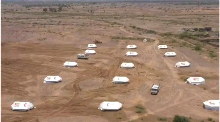 الحديدة.افتتاح مخيم لإيواء المتضررين من السيول في حيس.