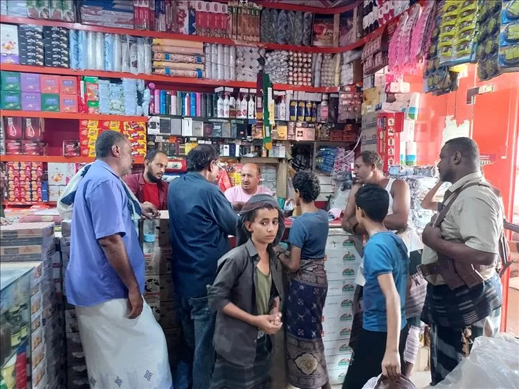 حملة رقابية في تبن لضبط الأسواق وحماية المستهلك والاسعار تتراجع